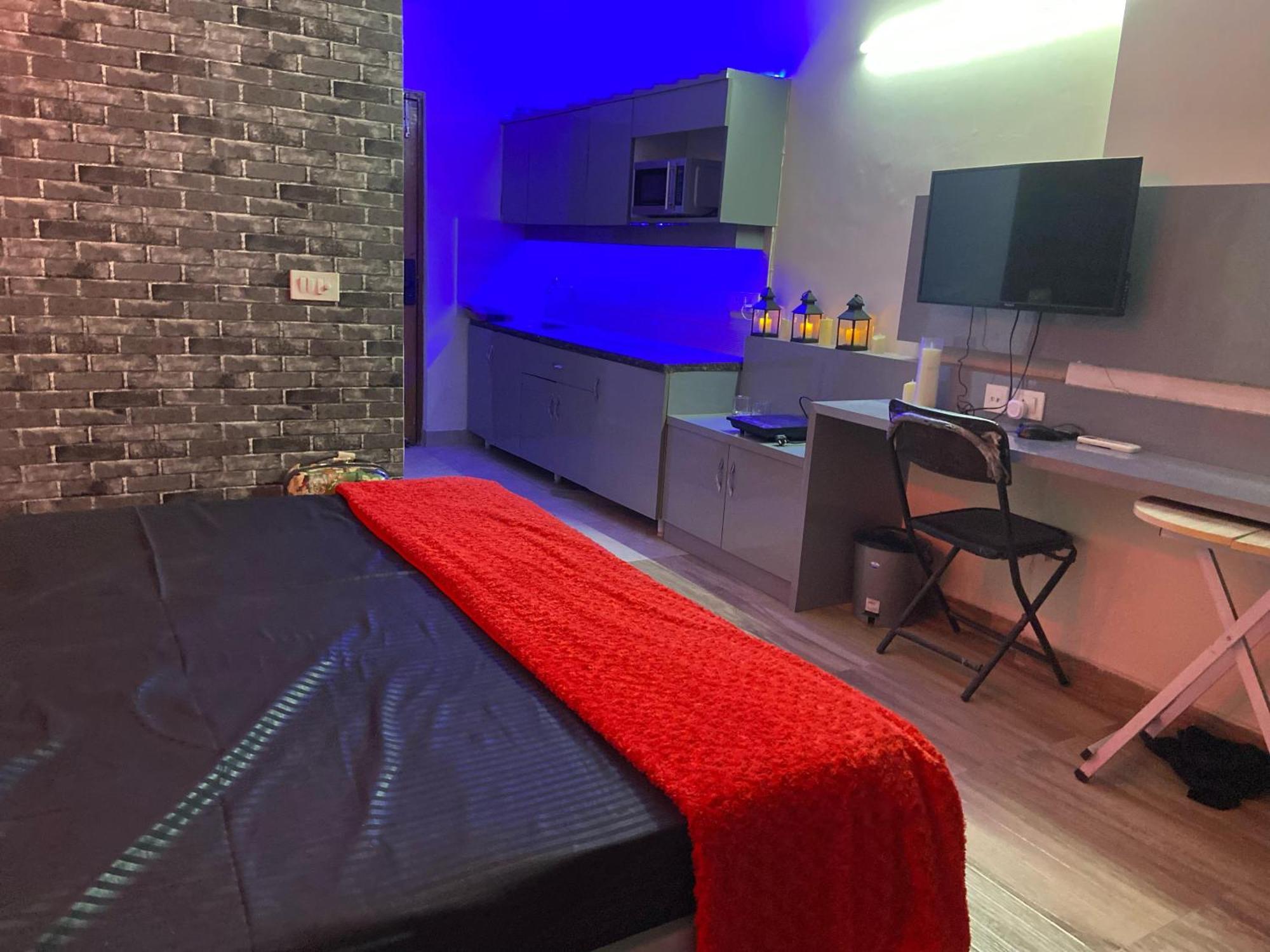 גרייטר נוידה Kinky Dark Rooms מראה חיצוני תמונה